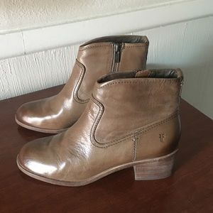Frye - Claire Ankle Bootie